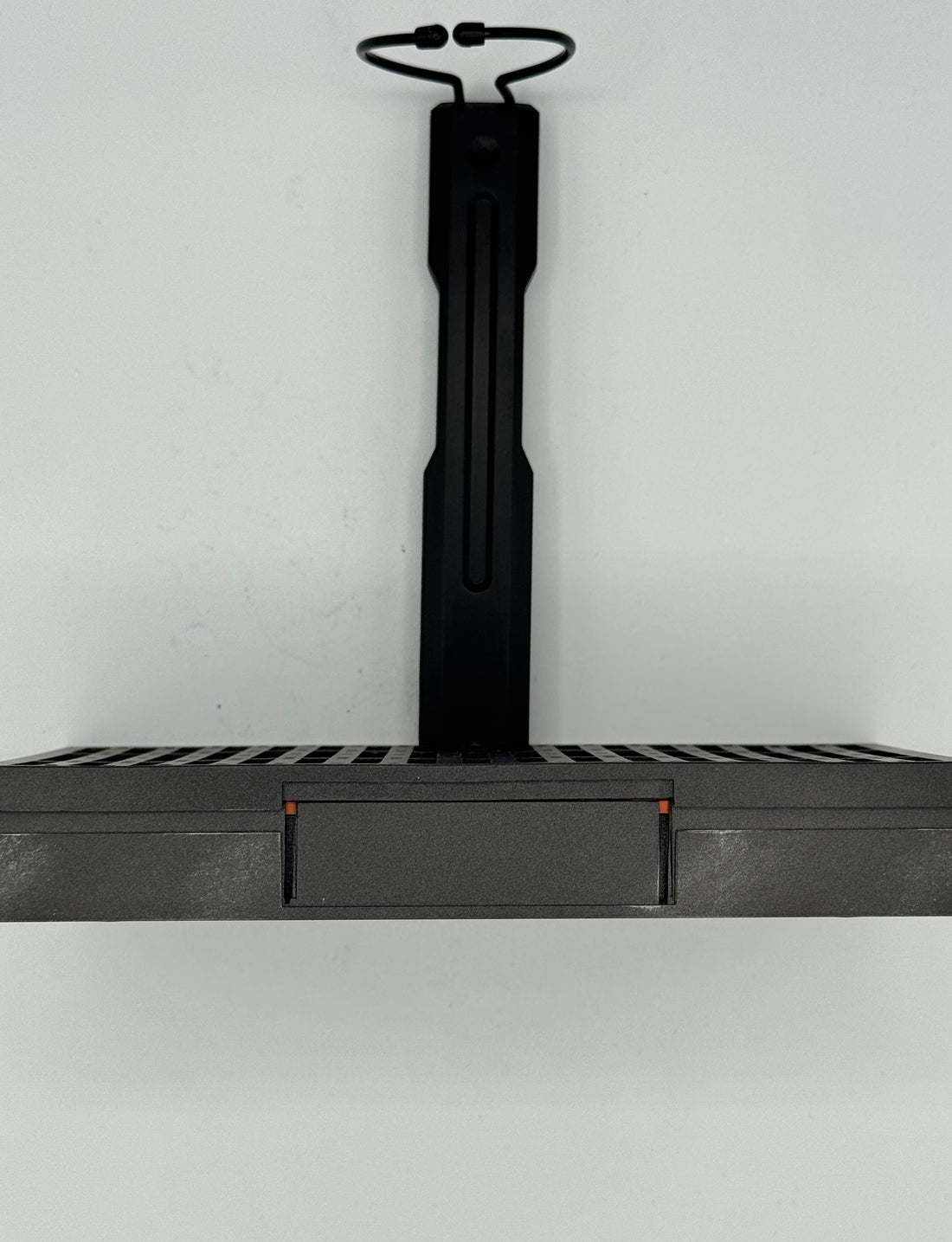 Grate Base, Carbonite Chamber